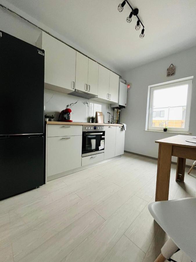 Superb Apartment 35 Voucere Vacanta Zero74Unu236Optsute 이아시 외부 사진